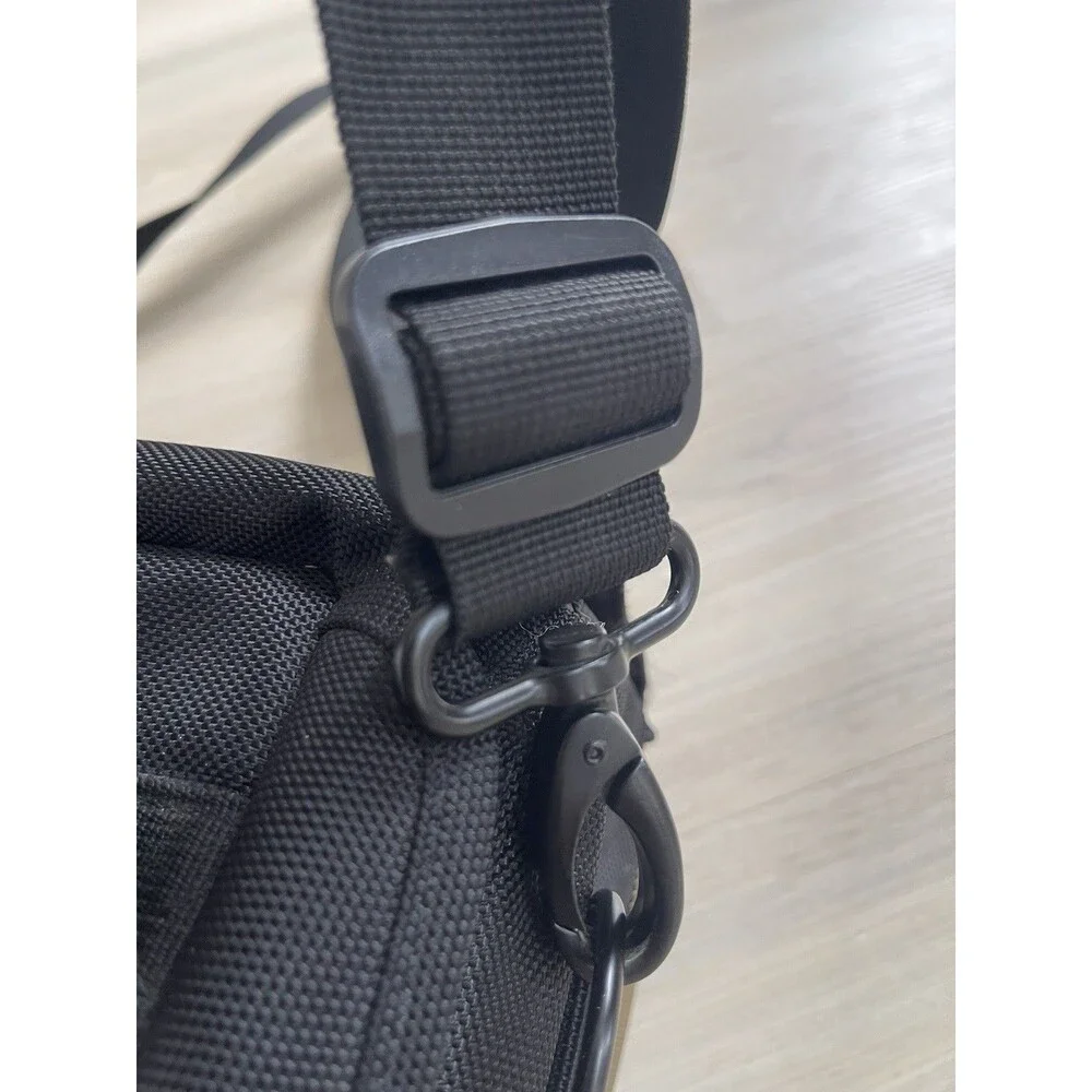 Canon Padded Nylon Camera Carry/Shoulder Bag w/ Strap, Accessory Compartments
